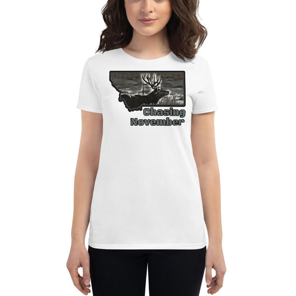 Montana Mule Deer Hunting Women's T-Shirt