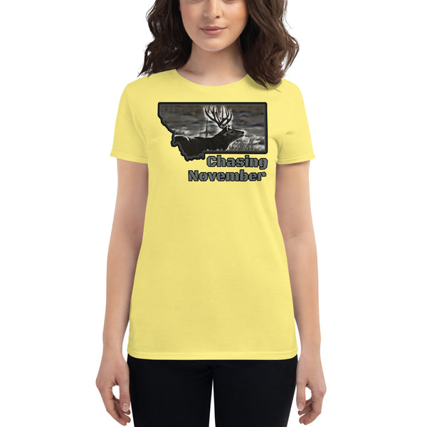 Montana Mule Deer Hunting Women's T-Shirt
